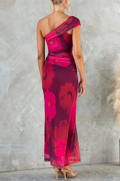 Marianne - Maxi Bodycon Kjole i Net med Blomsterprint og Bar Skulder