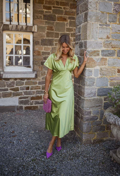 Eleonore™ | Satin kjolen med V-udskæring